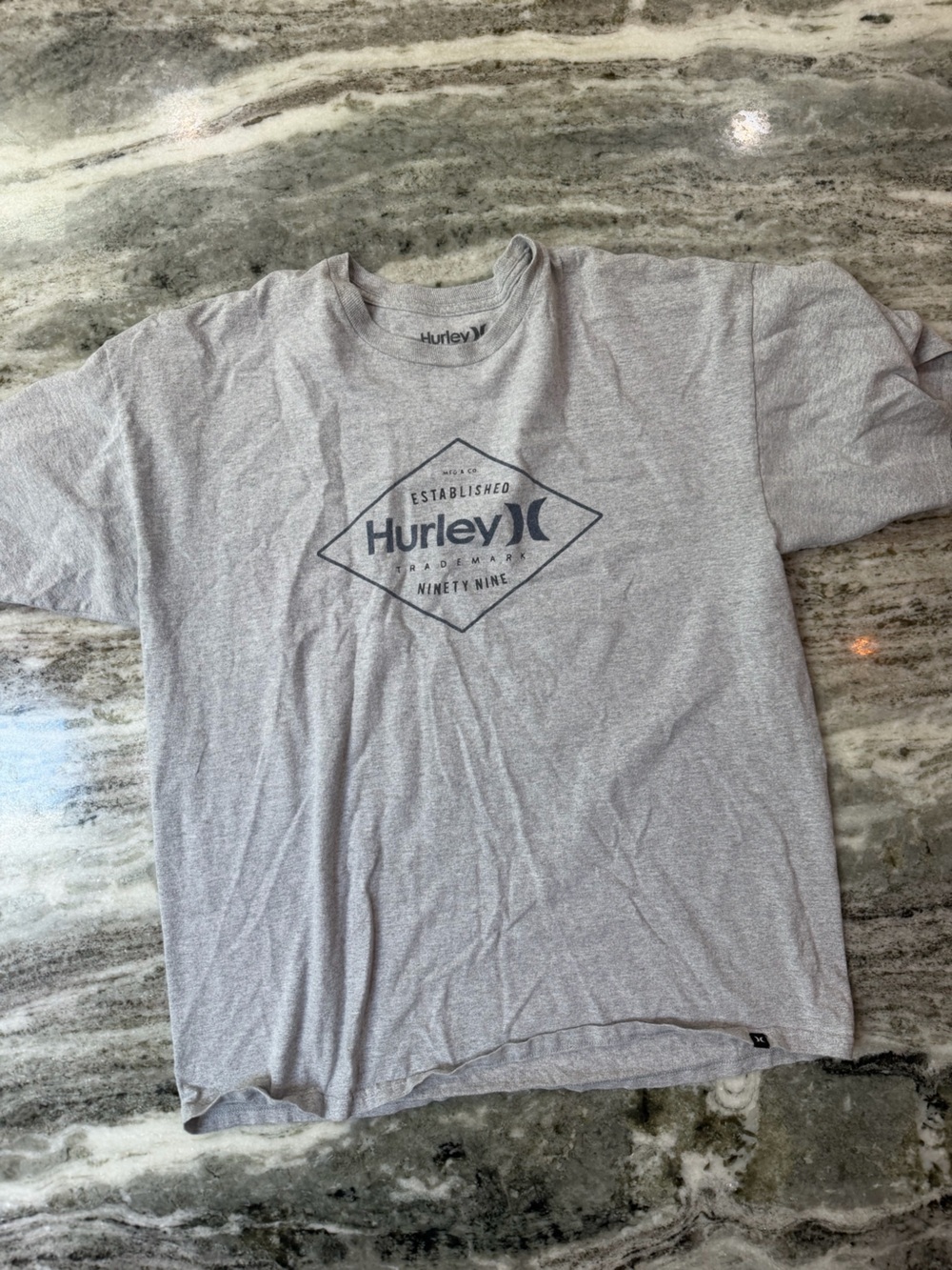 Hurley Light Gray Graphic Short-Sleeve Tee
